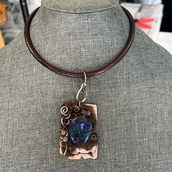 One of a kind goddess copper necklace - Picture 4 of 6